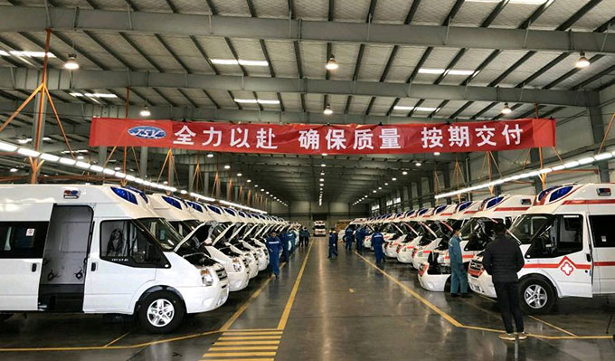 江鈴全力以赴趕制救護車，馳援防疫一線