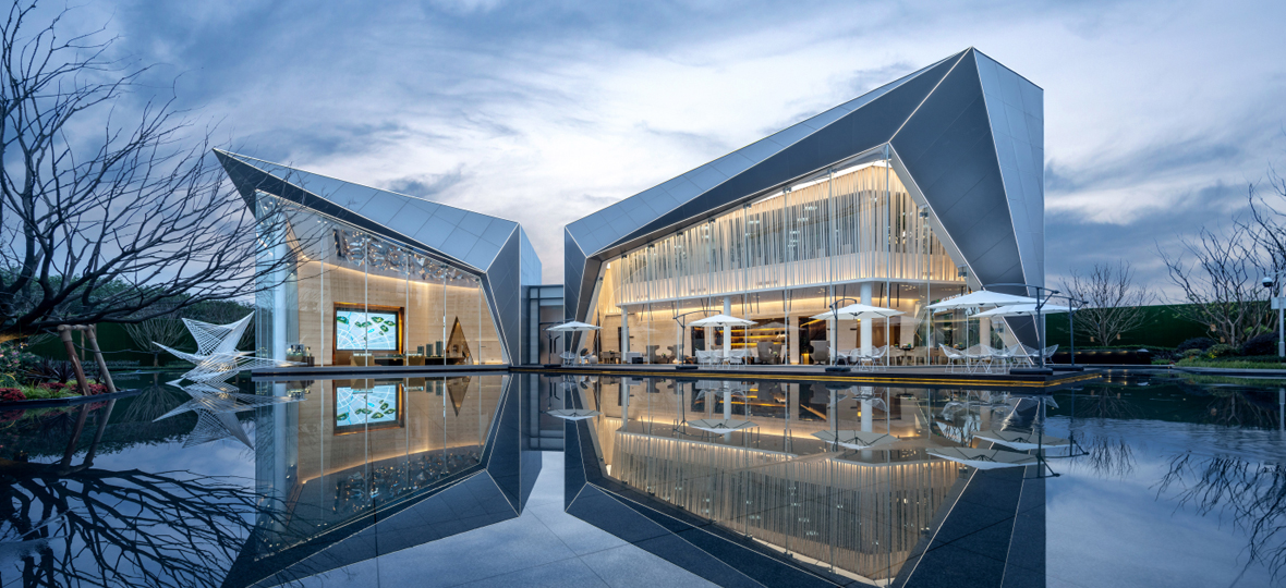 2019年是中國奧園發展史上一個重要里程碑，奮進新時代，筑夢新奧園。積極履行企業應承擔的社會責任，為客戶乃至社會“構筑健康生活”。
