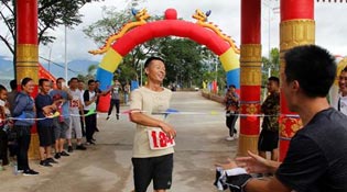 雙江自治縣舉辦“美麗鄉村健康跑”比賽