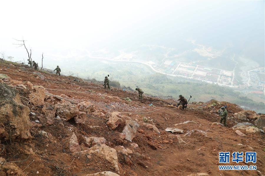 （圖文互動）（3）和平年代，離死神最近的人——南部戰區陸軍云南掃雷大隊邊境掃雷排爆記事