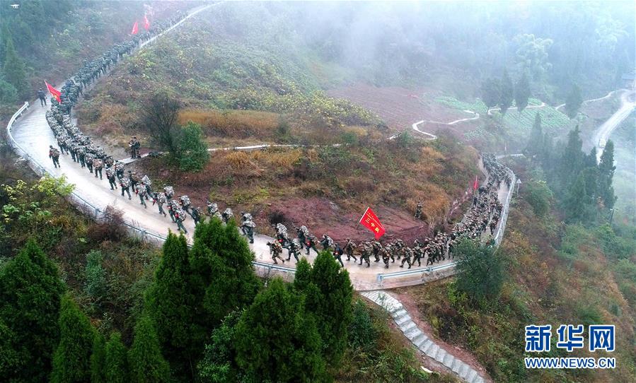 （新華全媒頭條·圖文互動）（13）備戰踏上新起點，練兵展現新氣象——2018中國軍隊新年開訓全景大掃描
