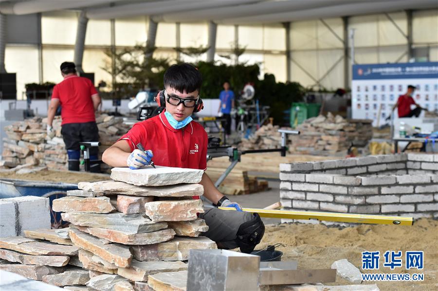 （新華全媒頭條·圖文互動）（2）上下合力，聚力破障，開辟“大國工匠”建設新格局