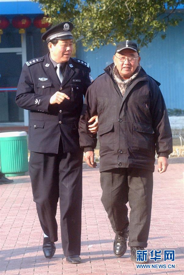 （改革先鋒風采·圖文互動）（3）邱娥國：串百家門，認百家人，知百家情，辦百家事 