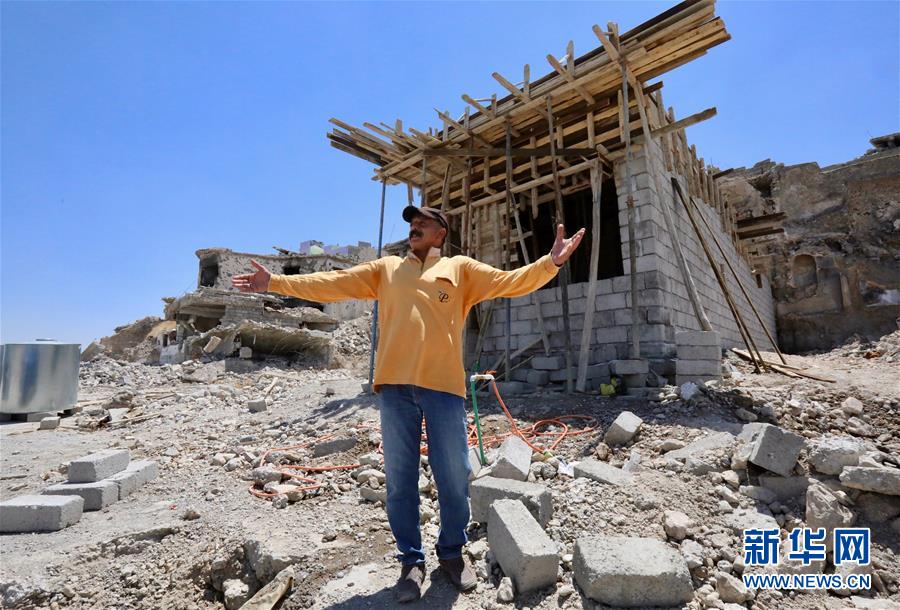 （國際·圖文互動）（5）通訊：中企員工愛心捐款助摩蘇爾老城民眾重燃生活希望