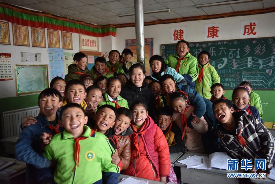 （不忘初心、牢記使命·圖文互動）（3）青春之花綻放五千米云端——記扎根海拔最高縣小學教師夫妻杜安東、曹曉花