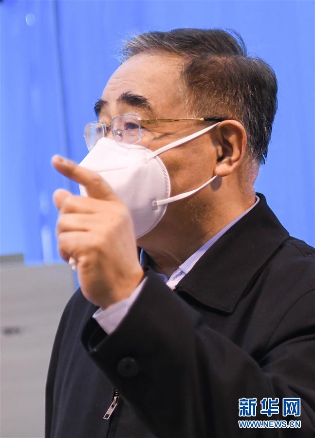 （聚焦疫情防控·圖文互動）（4）“治療輕癥患者中西醫結合很有效，不鼓勵人人吃藥來預防”——專訪中國工程院院士、天津中醫藥大學校長張伯禮