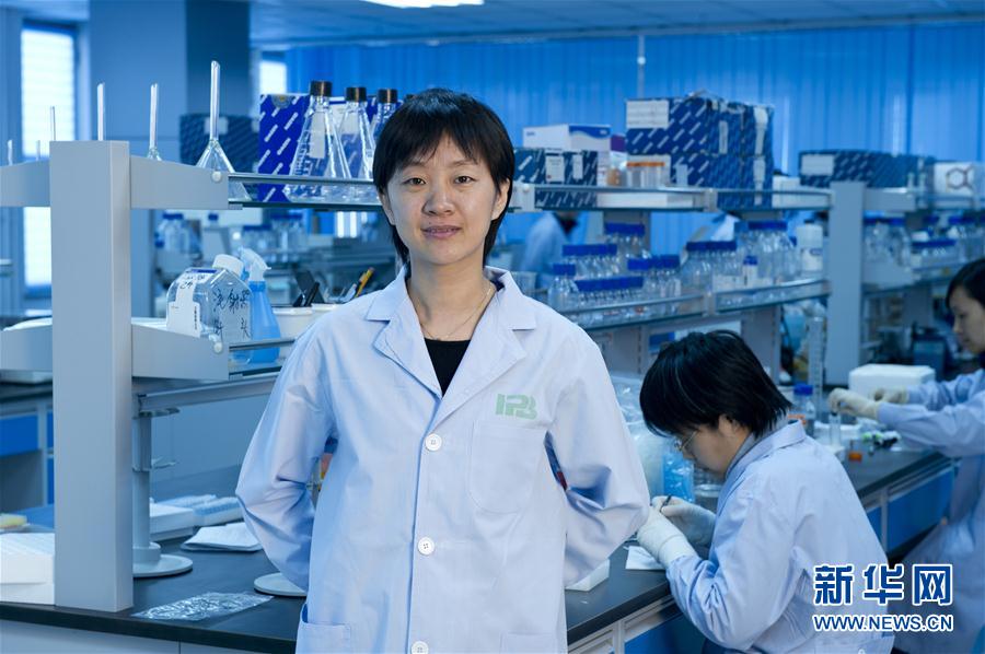 （習近平致敬的戰“疫”英雄·科技工作者篇·圖文互動）（1）他們，爭分奪秒與病魔較量