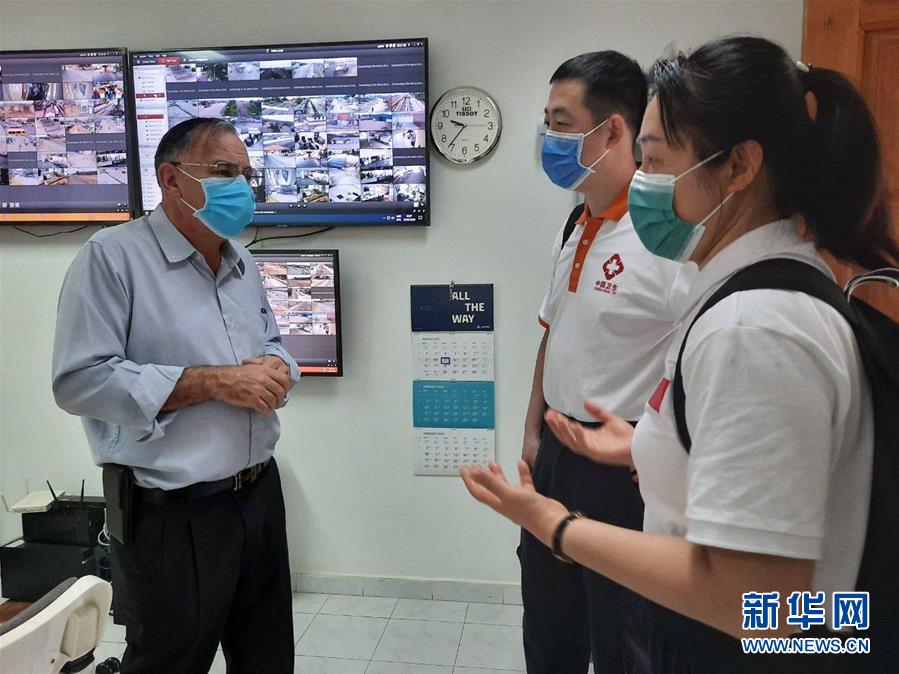 （國際疫情·圖文互動）（3）“工作忙碌又細致，經驗豐富又專業”——一名柬埔寨青年眼中的中國援柬抗疫醫療專家組