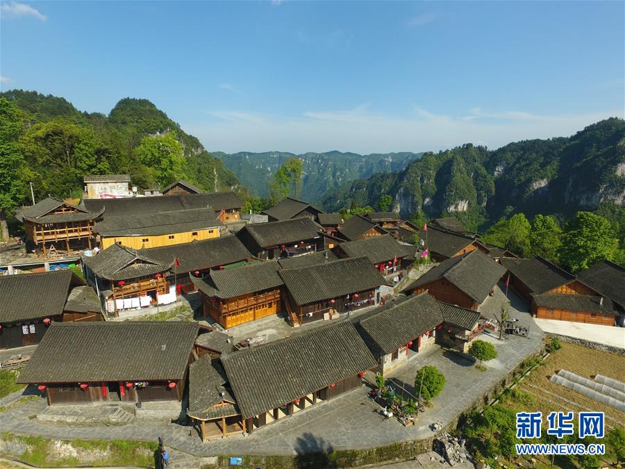（新華全媒頭條·圖文互動）（6）初夏，循著總書記的腳步探訪產業扶貧新事