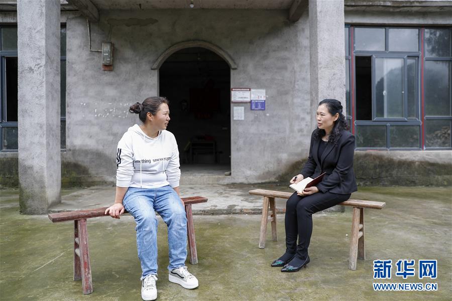 （兩會人物·圖文互動）（4）帶娃、賺錢兩不誤——一位農民工代表眼中的脫貧新工作