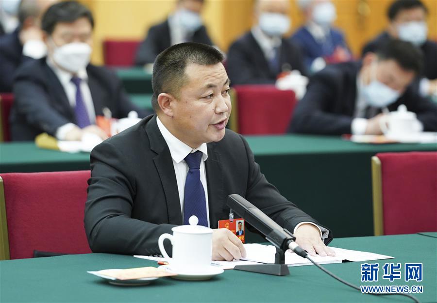 （新華全媒頭條·圖文互動）（11）從人民中汲取磅礴力量——習近平總書記同出席2020年全國兩會人大代表、政協委員共商國是紀實