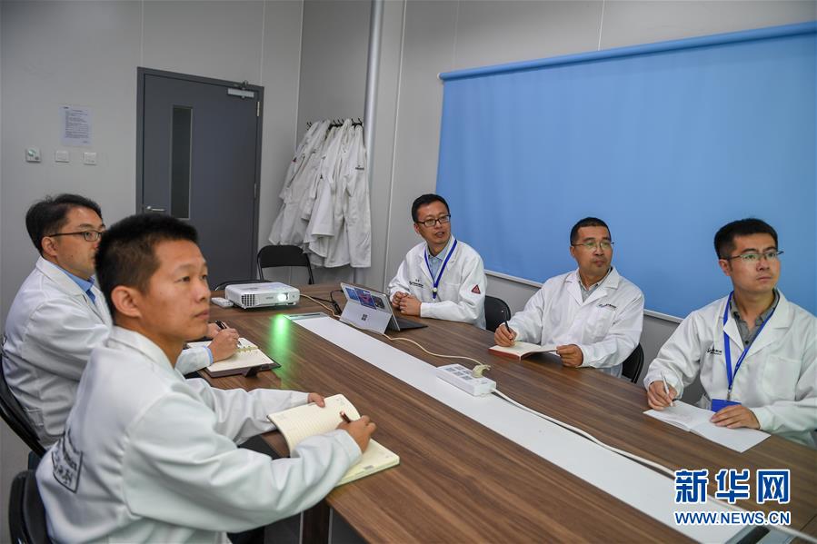（在習近平新時代中國特色社會主義思想指引下——新時代新作為新篇章·習近平總書記關切事·圖文互動）（1）終不悔為國為民，攀高峰只爭朝夕——來自科學家們的動人故事