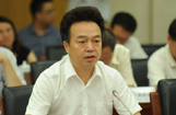 中國電信集團公司黨組成員、副總經理楊小偉發言