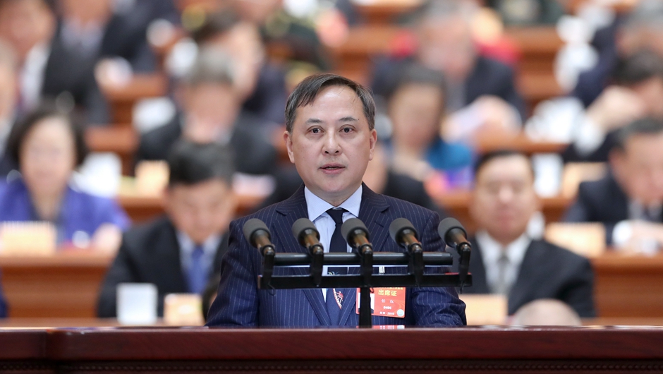 重慶醫科大學附屬第二醫院院長，重慶黨外知識分子聯誼會副會長 任紅