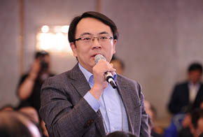 新華社、新華網記者提問