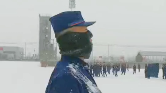 新訓消防員的隊列你們能打幾分？我不是一個人在戰斗！
