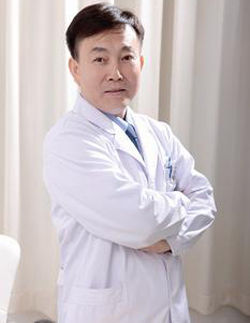 趙小忠：著名皮膚專家、醫學博士