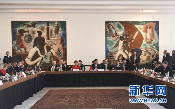 當地時間7月17日，國家主席習近平出席在巴西利亞舉行的中國－拉美和加勒比國家領導人會晤。 新華社記者 李學仁 攝
