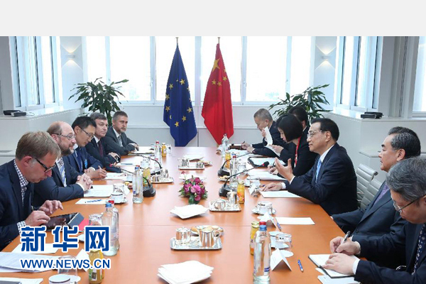 當地時間6月29日上午，國務院總理李克強在布魯塞爾會見歐洲議會議長舒爾茨。 新華社記者 龐興雷 攝