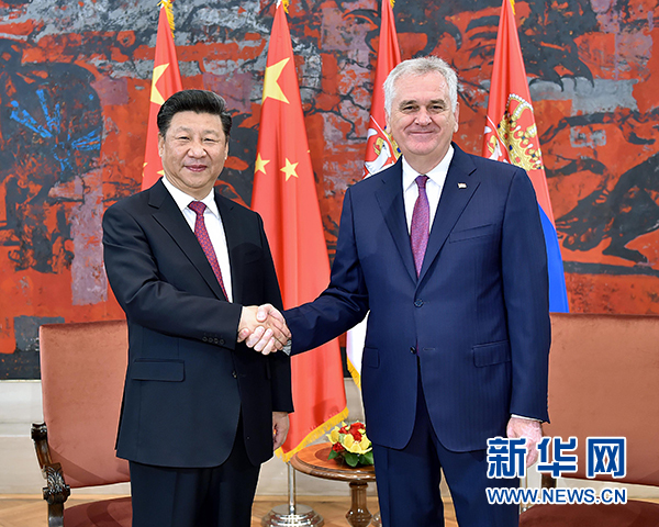 6月18日，國家主席習近平在貝爾格萊德同塞爾維亞總統尼科利奇舉行會談。 新華社記者 李濤 攝 