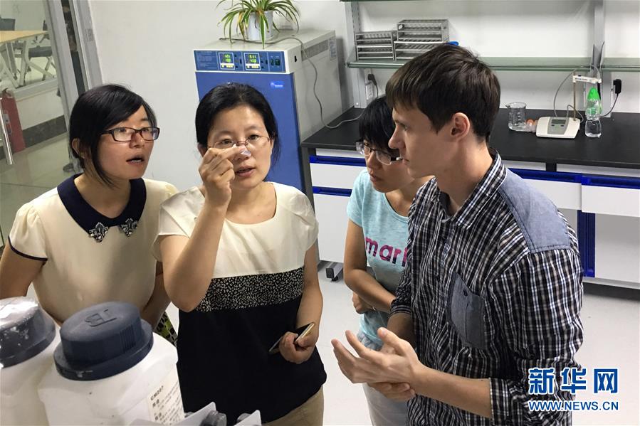 （新華全媒頭條·上合青島峰會·圖文互動）（8）遠航，揚起“上海精神”的時代風帆——寫在上海合作組織成員國元首理事會第十八次會議即將召開之際