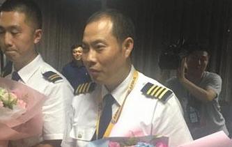 空中驚魂 奇跡備降！“英雄機組”太牛了