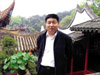 麥收前夕，曹雙羊回到鸚鵡村，要跟鄉親們布置麥收事宜，特意讓白立國召集瞎子們唱了一夜樂亭大鼓。瞎子白立國有……